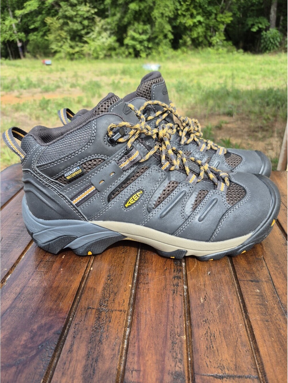 Keen Lansing Mid WP Mens 10.5 EE Wide Boot Steel Toe Waterproof Raven Olive New